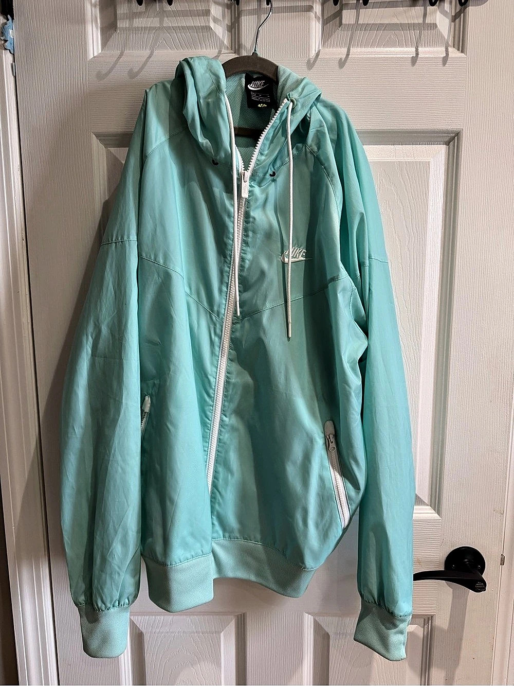 Nike Sportswear Windrunner Hooded Jacket Mint Green